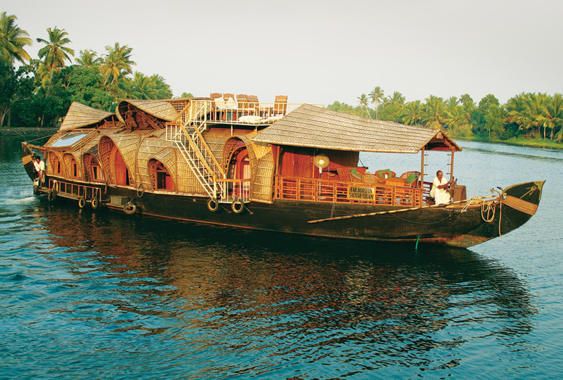7 Days Colony, Backwaters & Beaches of Kerala Tour
